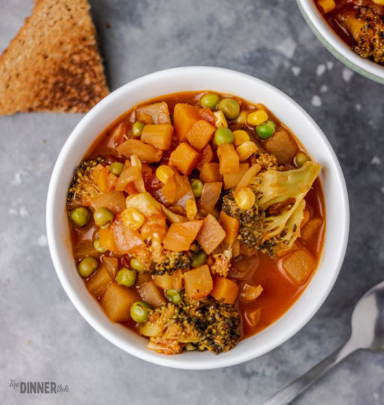easy chunky vegetable soup with toast 