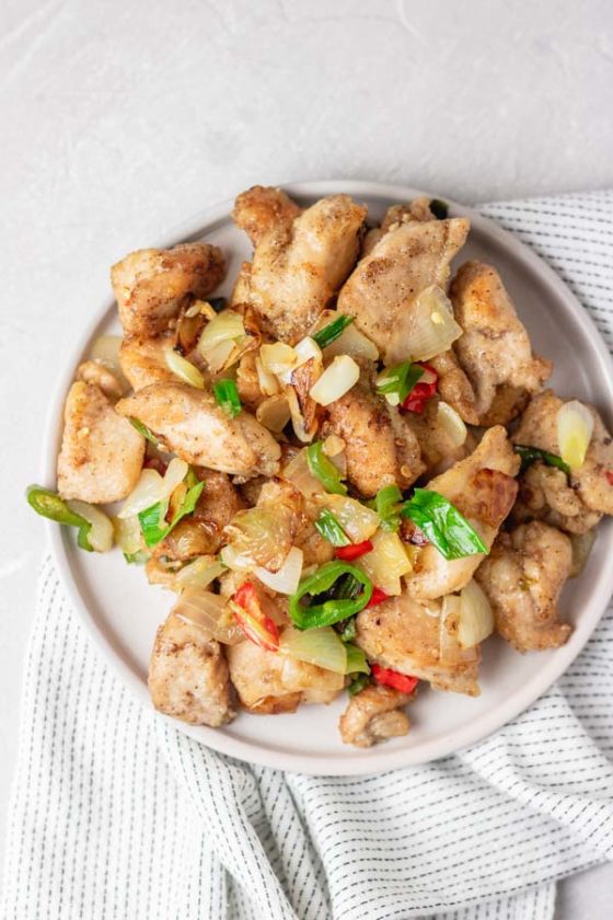 Chinese Salt and Pepper Chicken Recipe - The Dinner Bite