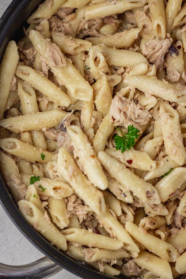 Canned Tuna Pasta Recipe - The Dinner Bite