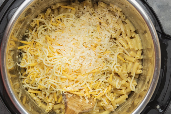 cheese poured over pasta in instant pot.
