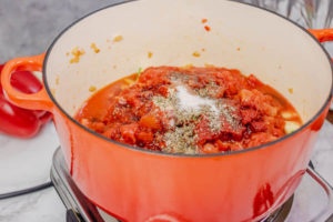 a pot of tomato sauce.