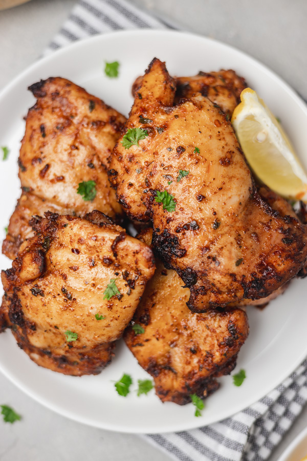 30 Minute Dinners: The Best Crispy Air-Fryer Chicken Thighs