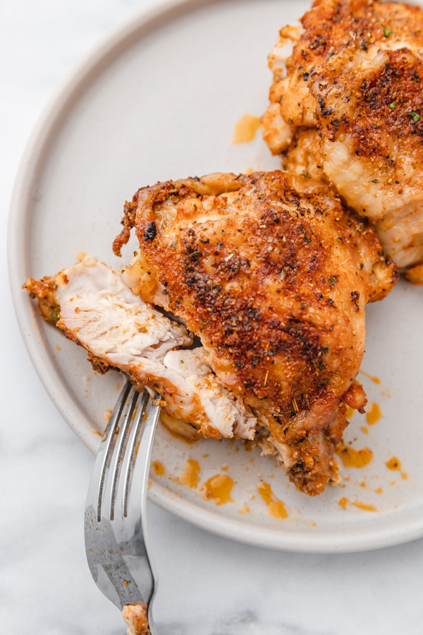 Crispy Baked Chicken Thighs - The Dinner Bite