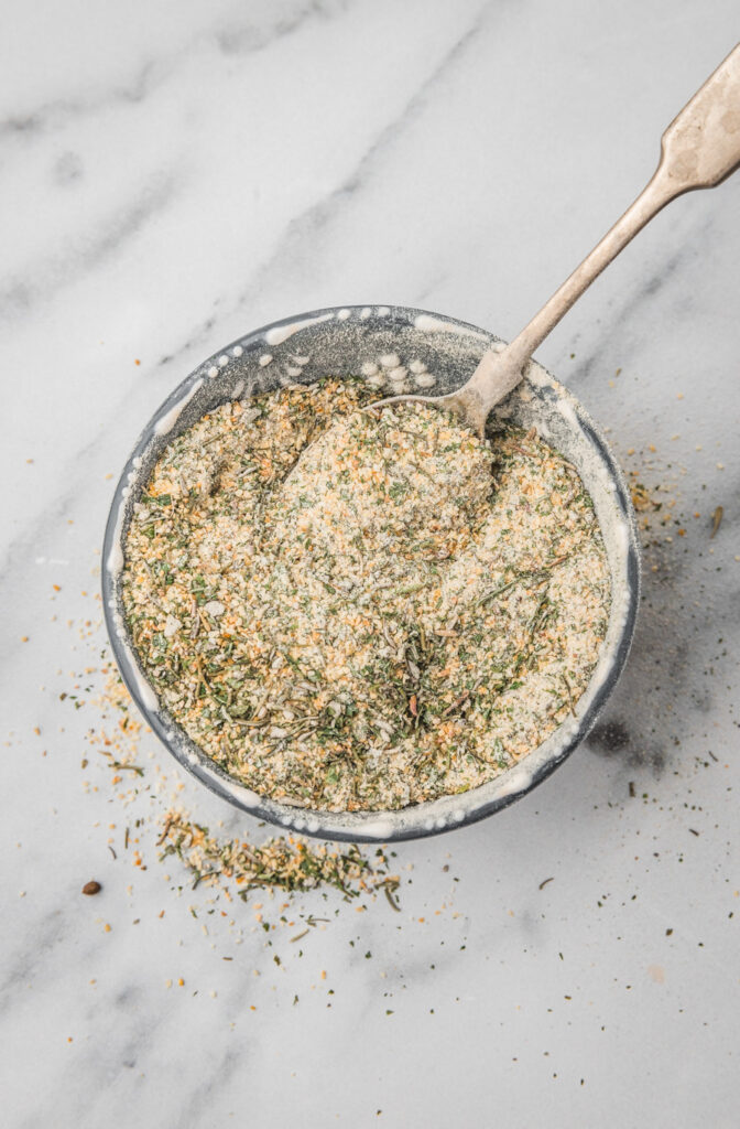 Homemade Garlic and Herb Seasoning - The Dinner Bite